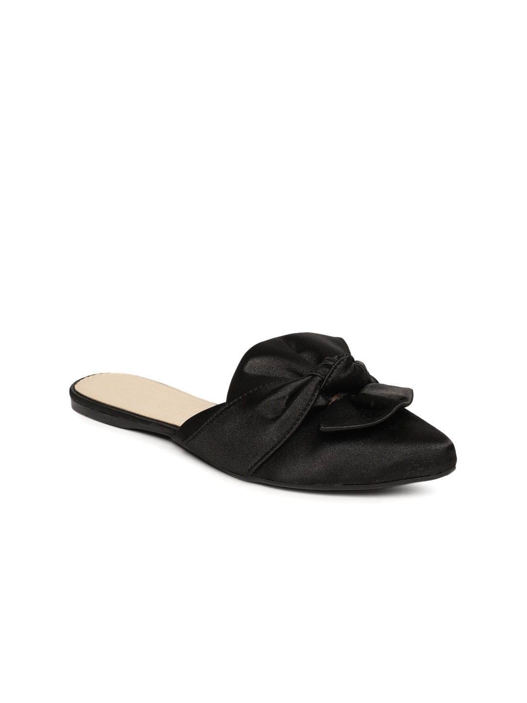 myntra flat footwear