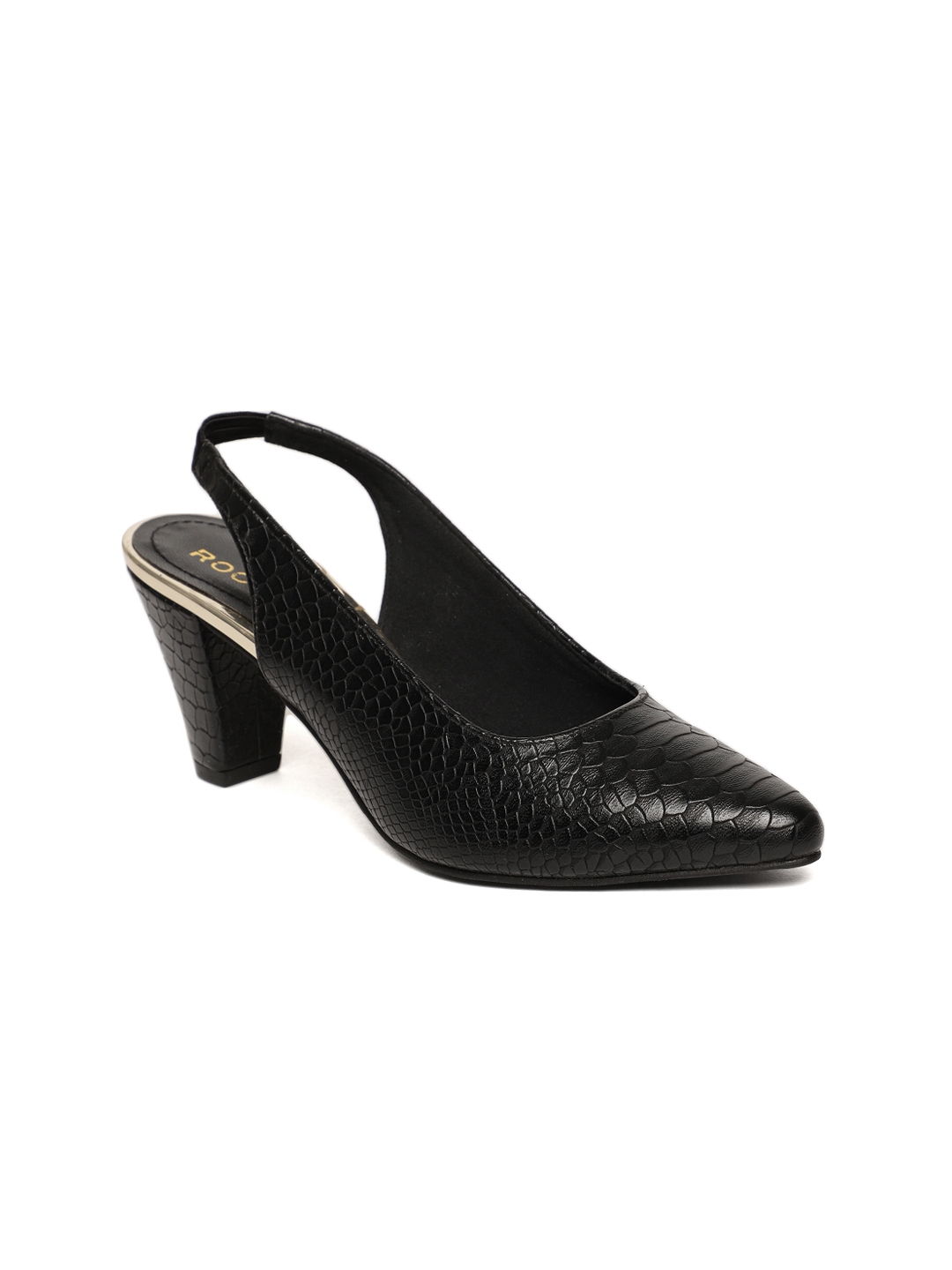 black pumps myntra