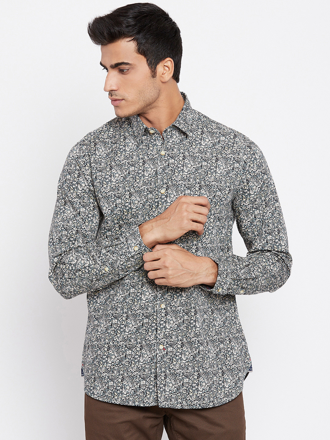 Buy Blackberrys Men Green Slim Fit Printed Casual Shirt - Shirts for Men 6875211 | Myntra