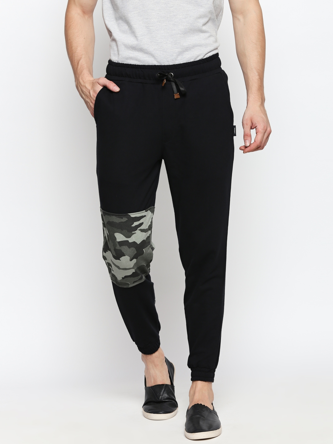 straight fit joggers mens