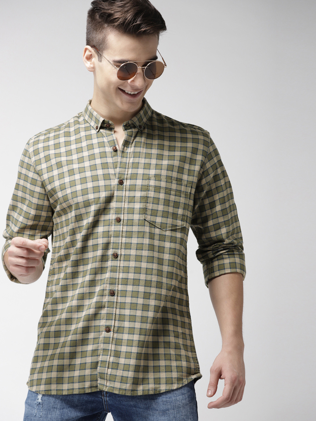 Buy Mast & Harbour Men Beige & Olive Green Slim Fit Checked Casual