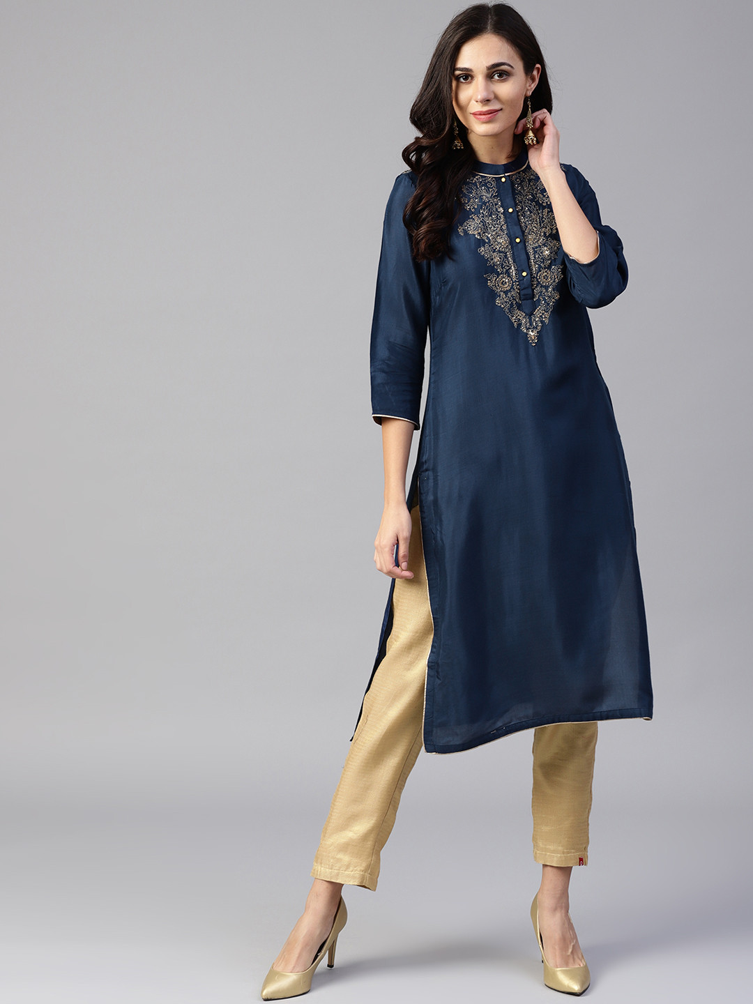 Women Teal Blue & Silver Printed Straight Kurta With Three Quarters Sleeves