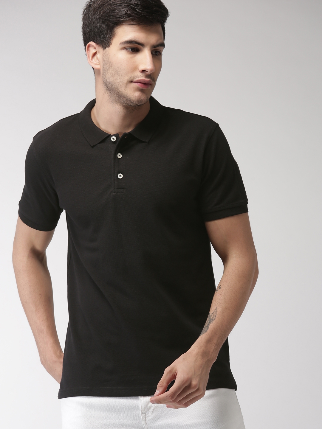 Buy FOREVER 21 Men Black Solid Polo Collar Pure Cotton T Shirt ...