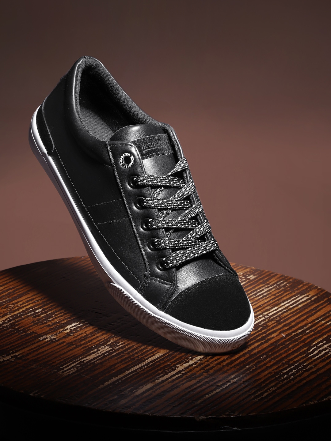 roadster shoes black sneakers