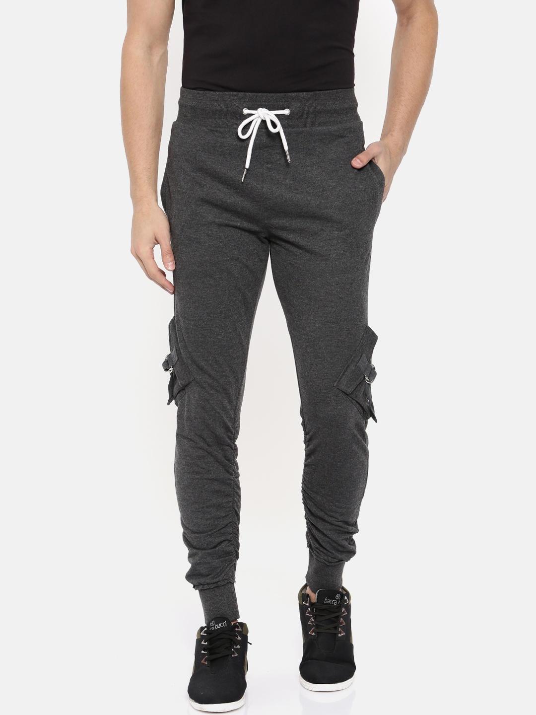 skult by shahid kapoor track pants