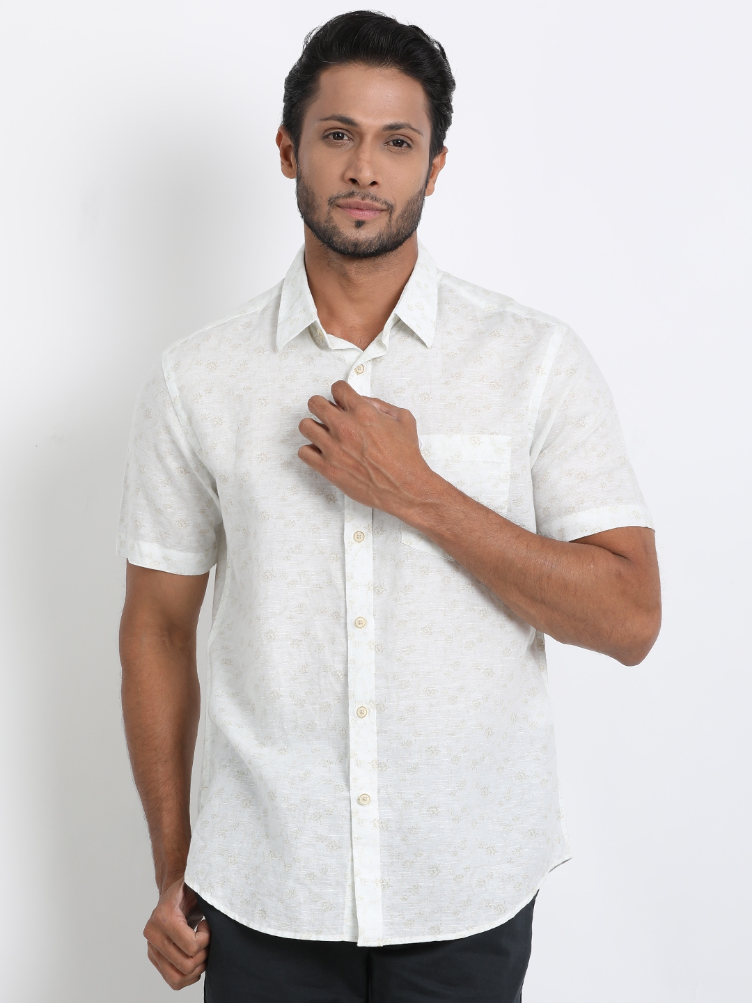 Buy Indian Terrain Men White Printed Casual Shirt - Shirts for Men ...