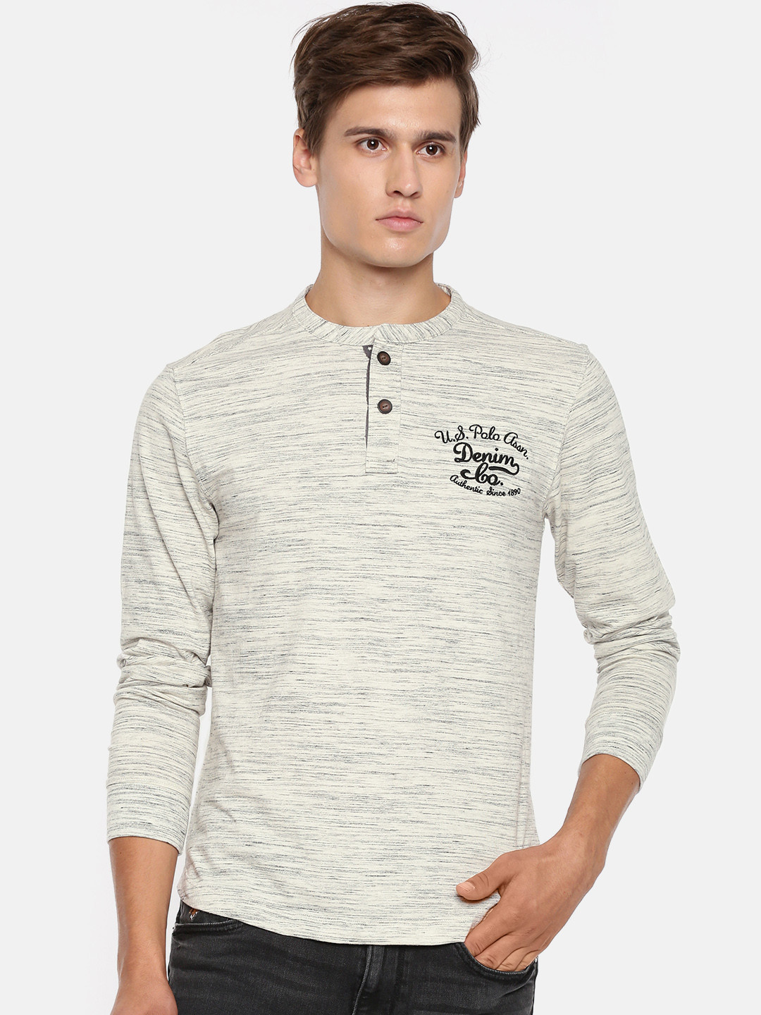 best fitted black t shirt