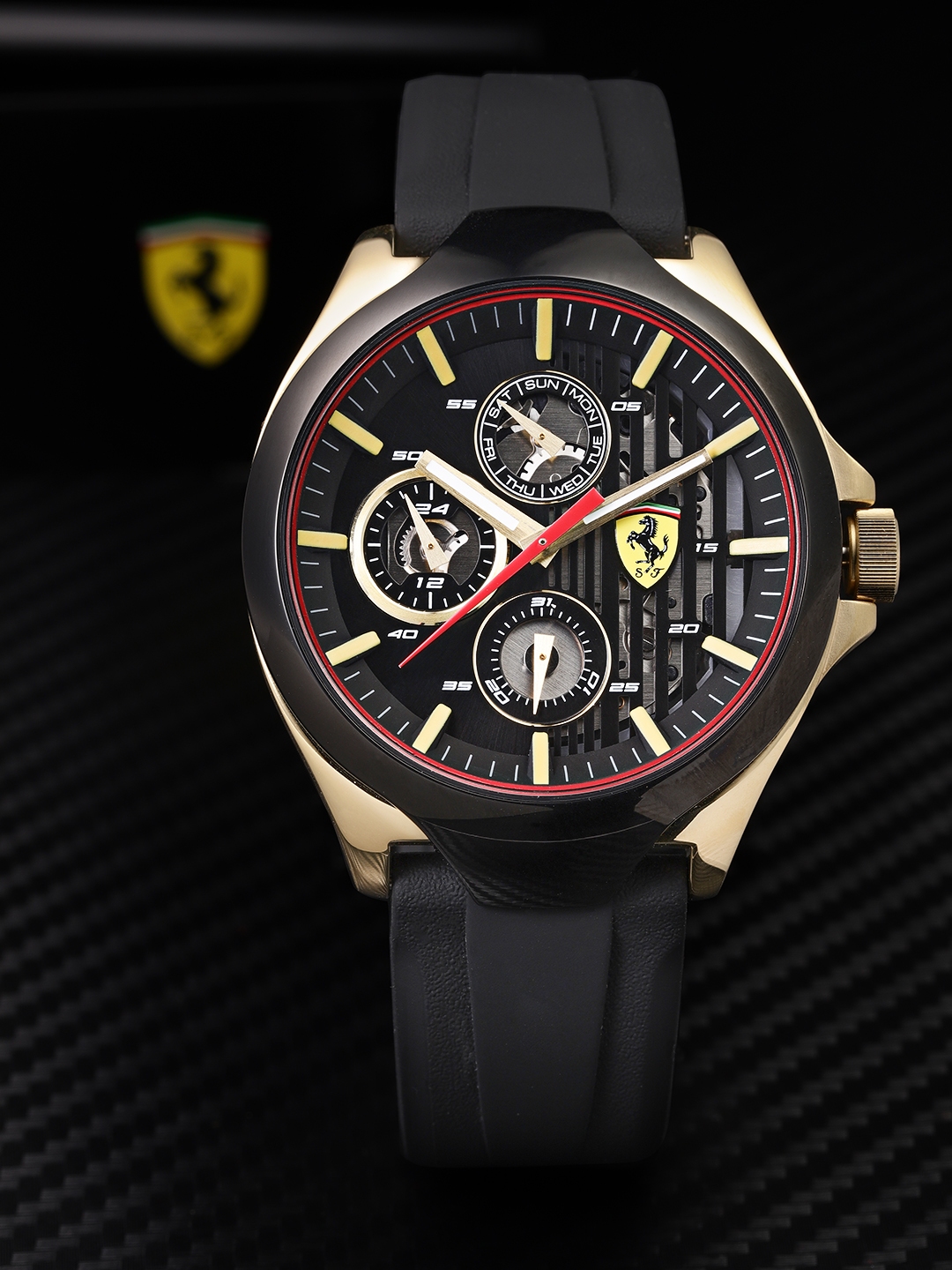 Buy SCUDERIA FERRARI Men Black AERO Analogue Watch 0830520 - Watches ...