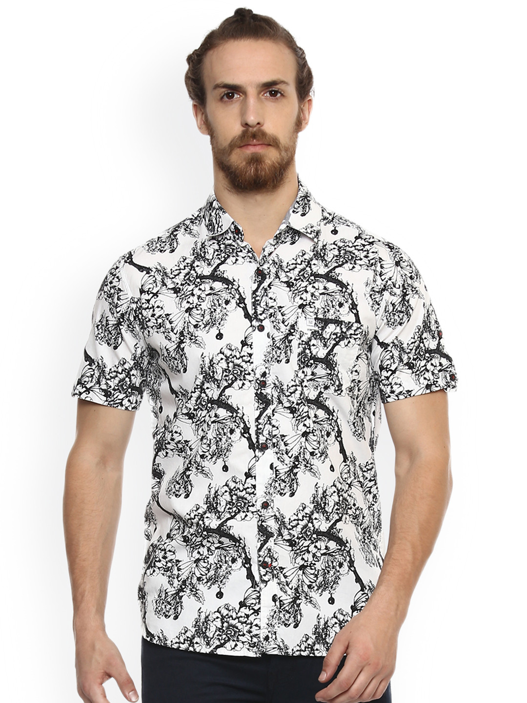 Buy Mufti Men White & Black Slim Fit Floral Print Casual Shirt Shirts