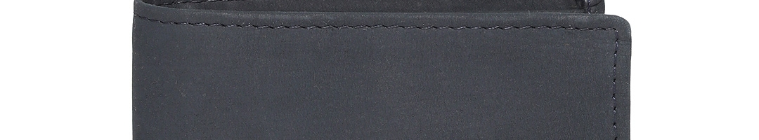 Buy Louis Philippe Men Black Leather Solid Two Fold Wallet - Wallets for Men 7113215 | Myntra