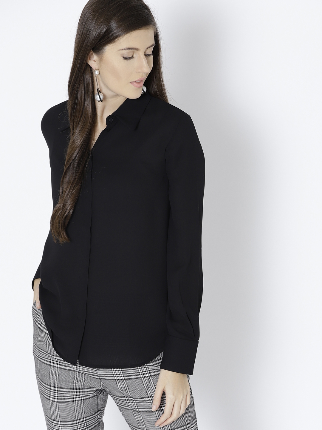 mango black tshirt