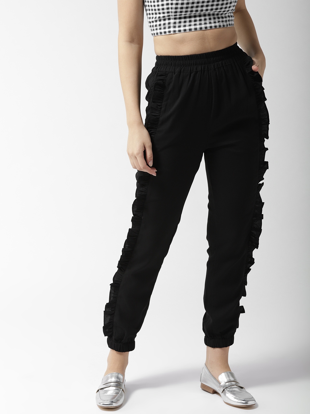 joggers myntra