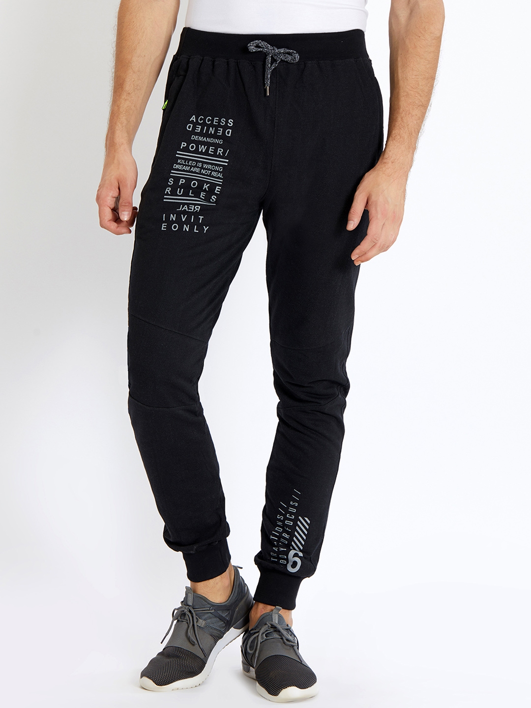 joggers myntra