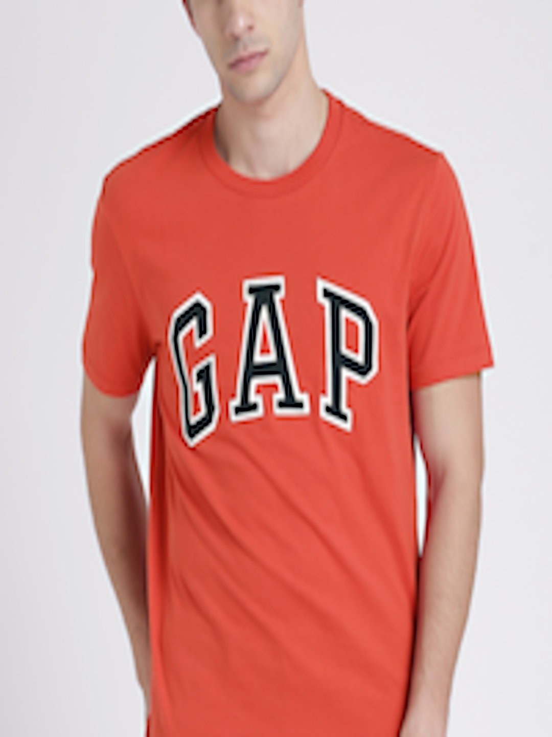 Buy GAP Men's Red Logo Crewneck T Shirt - Tshirts for Men 7226758 | Myntra
