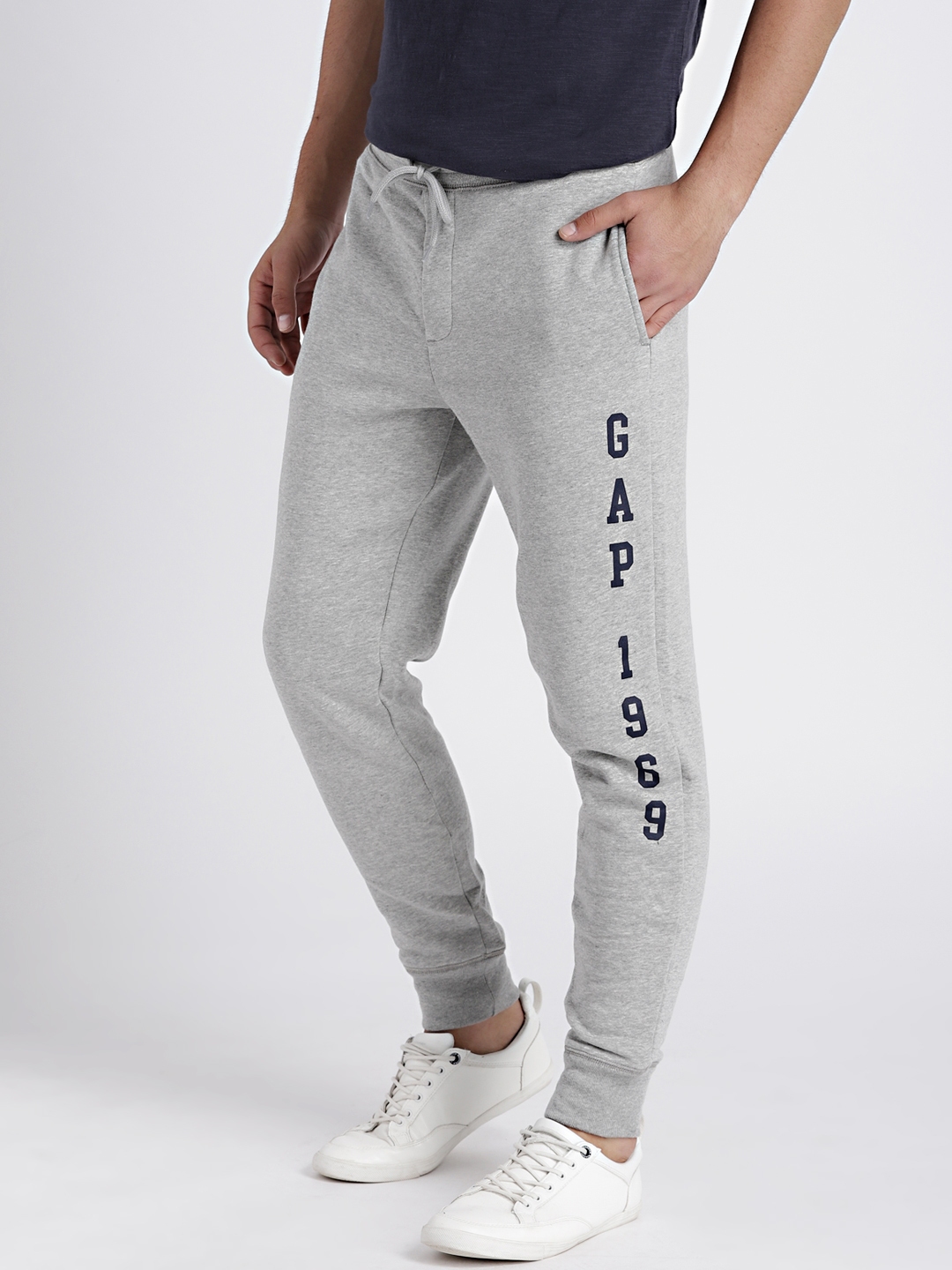 men gap joggers