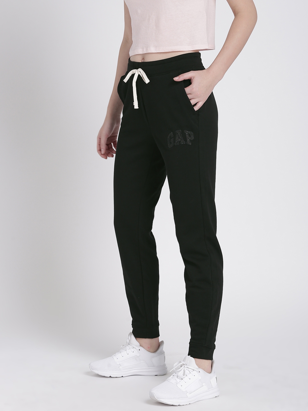 gap joggers womens