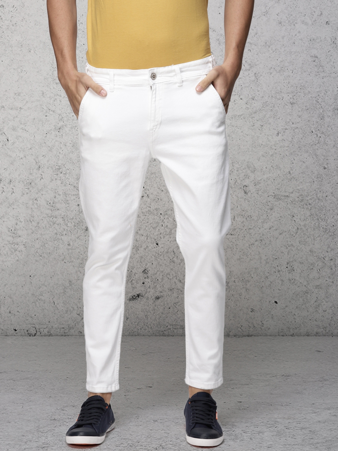 Buy Ecko Unltd Men White Slim Fit Mid Rise Clean Look Stretchable ...