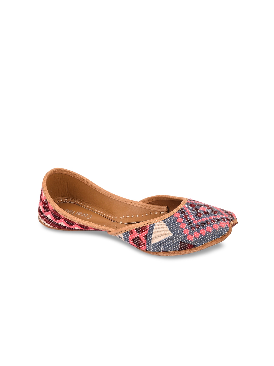 mojaris myntra