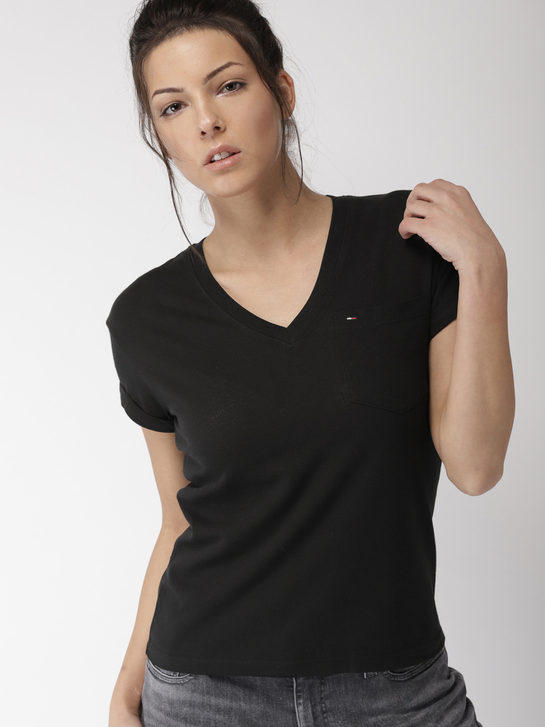Buy Tommy Hilfiger Women Black Solid V Neck Pure Cotton T Shirt