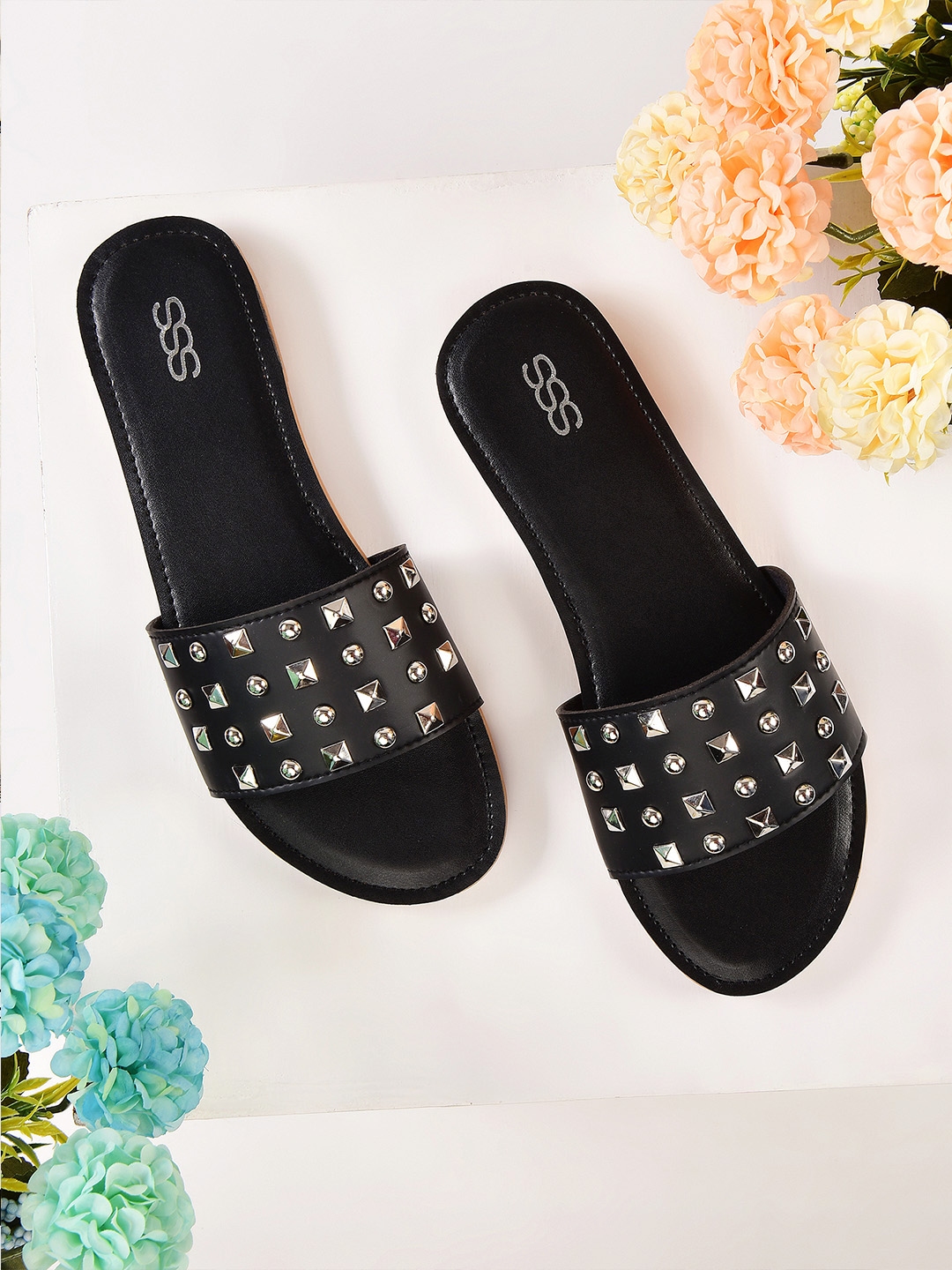 black flats in store