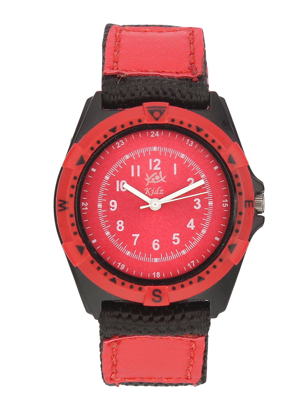 Buy Fantasy World Unisex Red Analogue Watch FW 033 RD - Watches for ...
