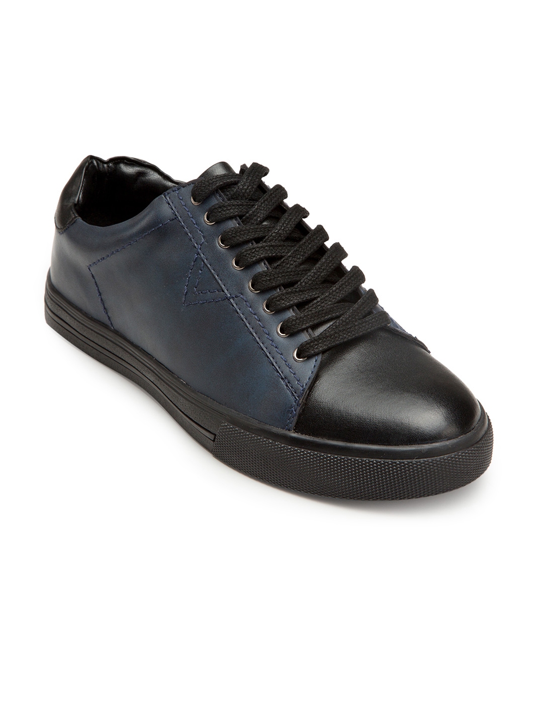 Buy Escaro Men Navy Blue Sneakers - Casual Shoes for Men 7372361 | Myntra