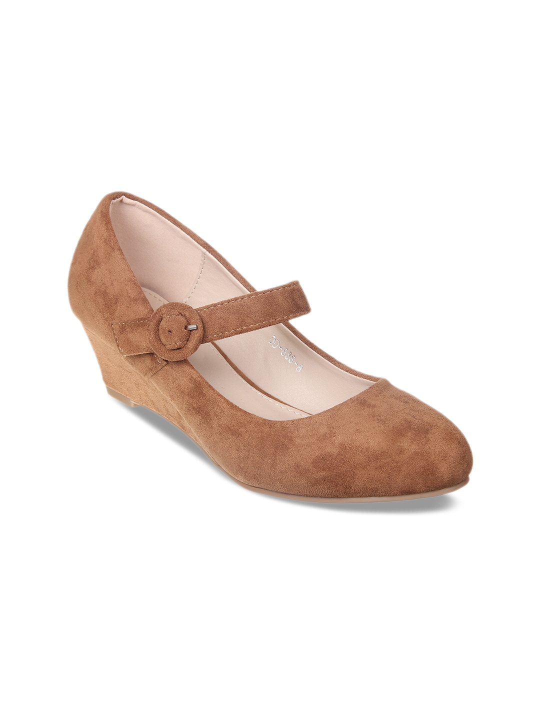 brown flat pumps