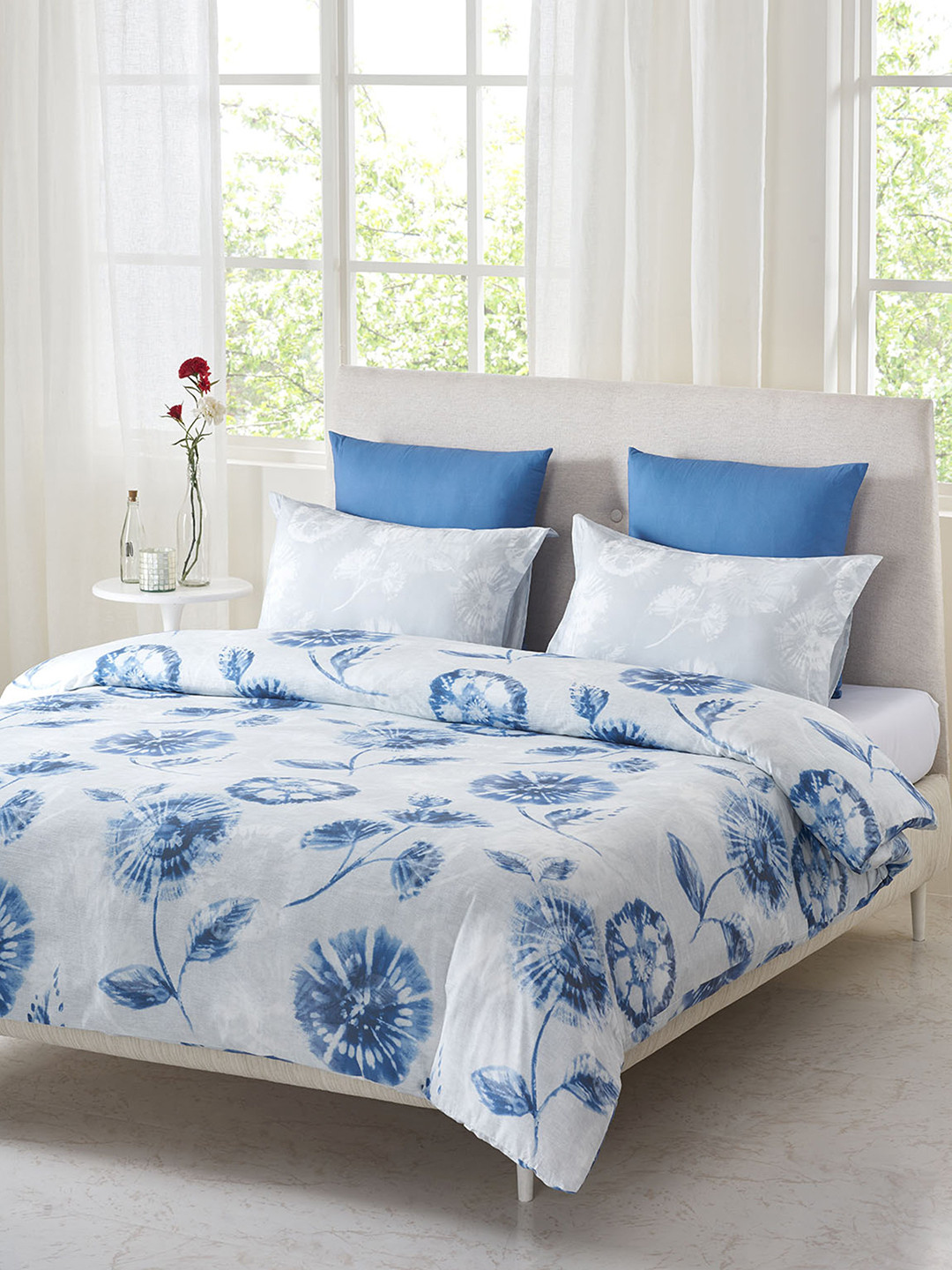 Buy DDecor Blue & White Printed Cotton Double Bed Cover ...