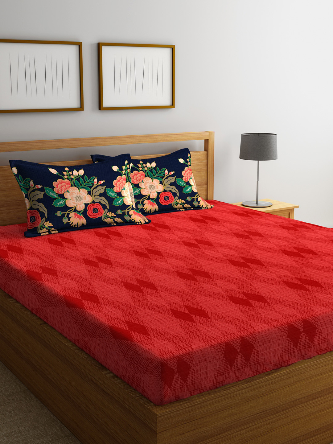 Buy Portico New York Red Geometric Fitted 144 TC Cotton Bedsheet With 2