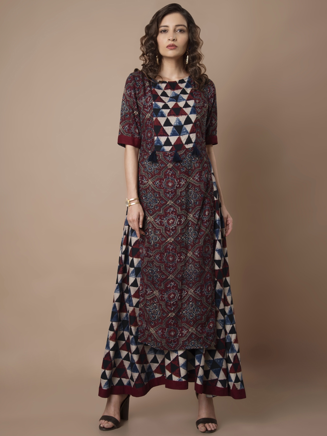 Buy INDYA Women Maroon & Blue Printed Straight Kurta With Attached ...