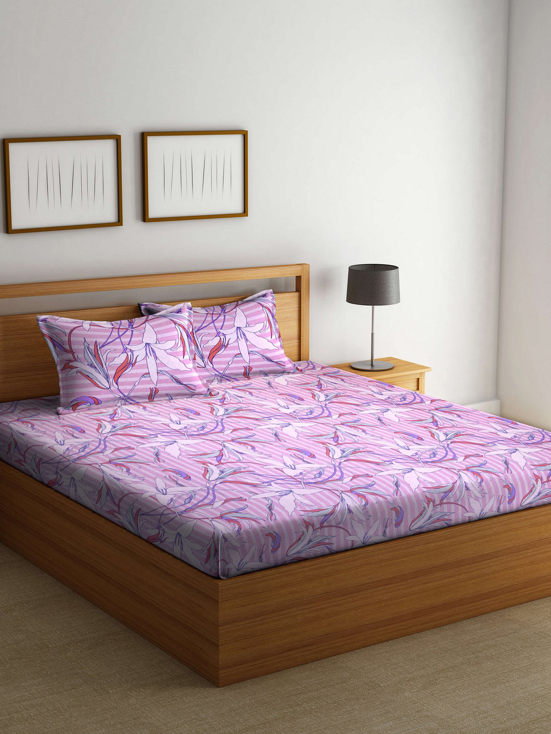 Buy BOMBAY DYEING Pink Floral Flat 144 TC Cotton King Bedsheet With 2