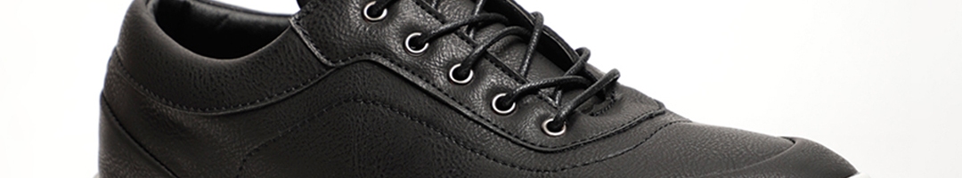 Buy LOCOMOTIVE Men Black Sneakers - Casual Shoes for Men 7472164 | Myntra