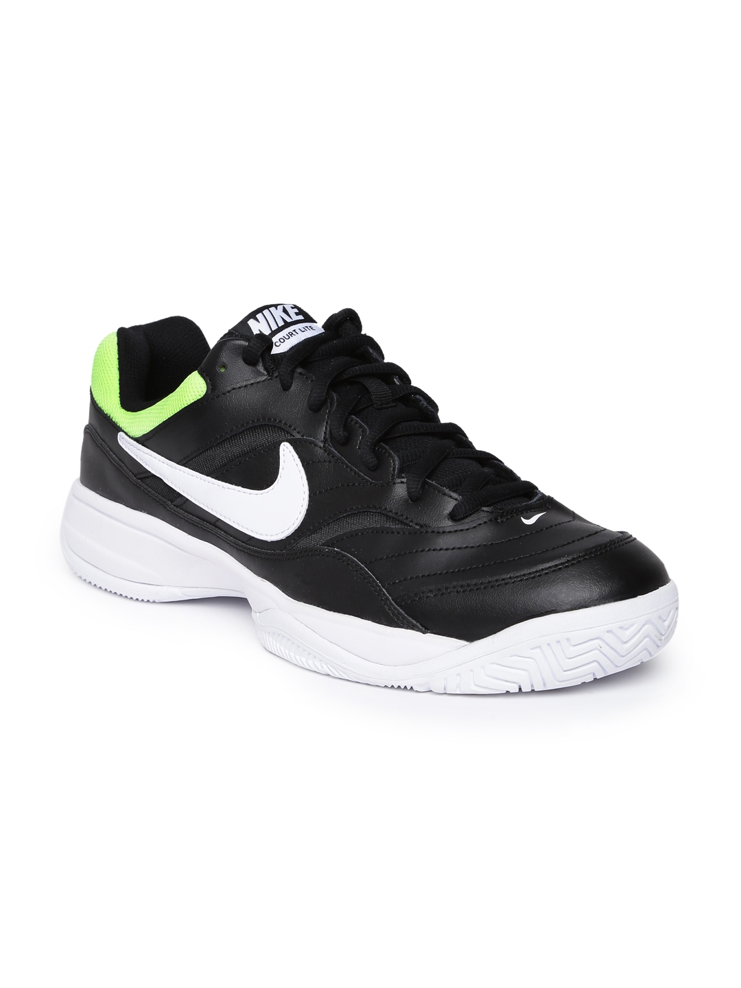 black mens nike tennis shoes