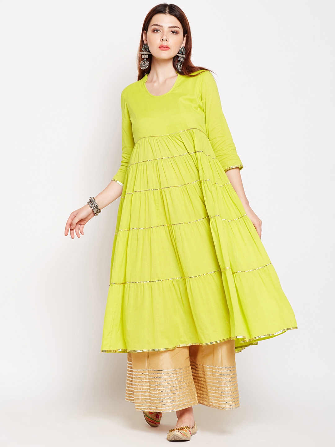 lyla kurtas