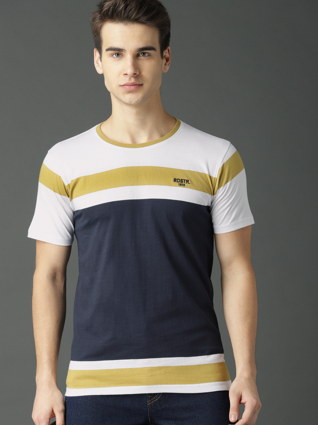 Buy Roadster Men Navy White Colourblocked Round Neck Pure Cotton T