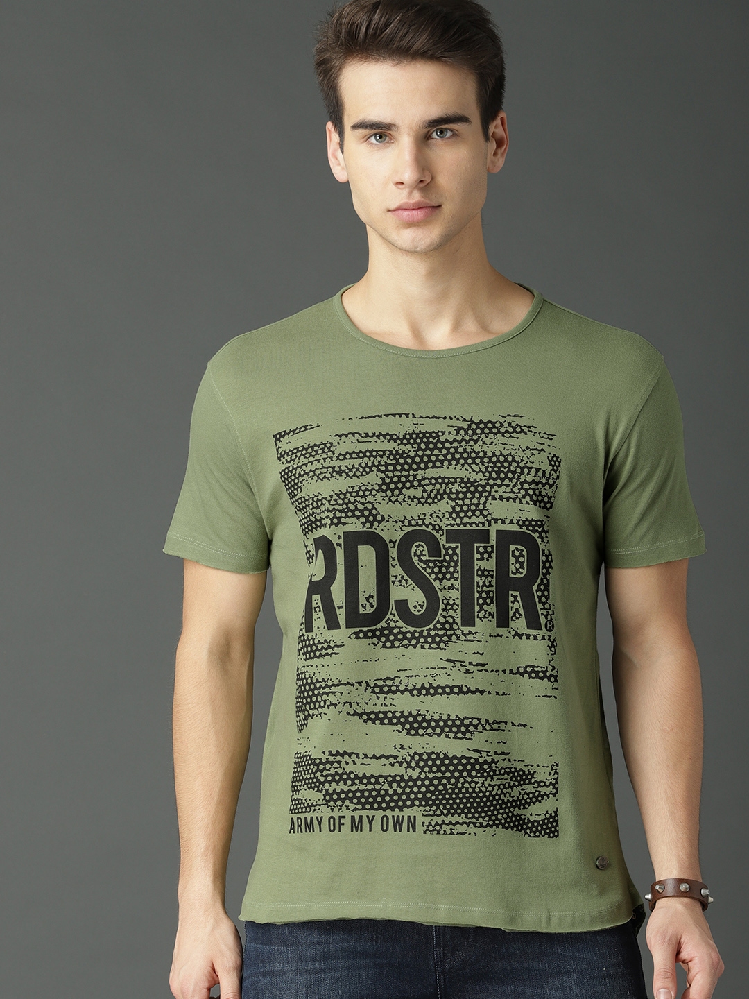 Buy Roadster Men Olive Green Printed Round Neck Pure Cotton T Shirt Tshirts For Men 7562910