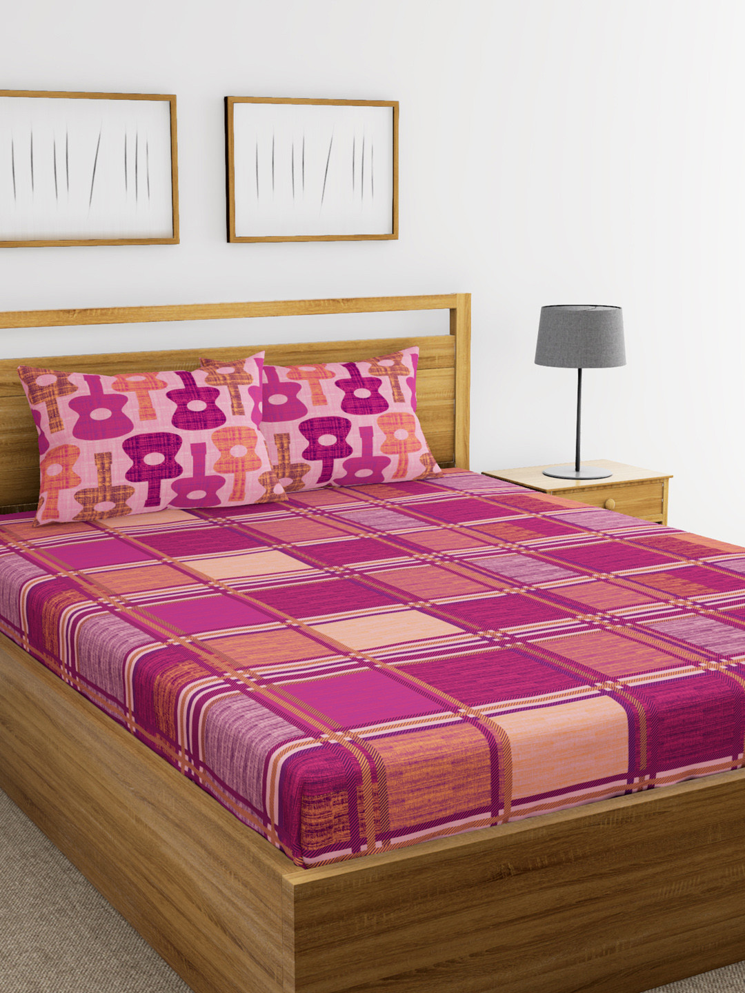 Buy BIANCA Pink Geometric Flat 144 TC Cotton Queen Bedsheet With 2