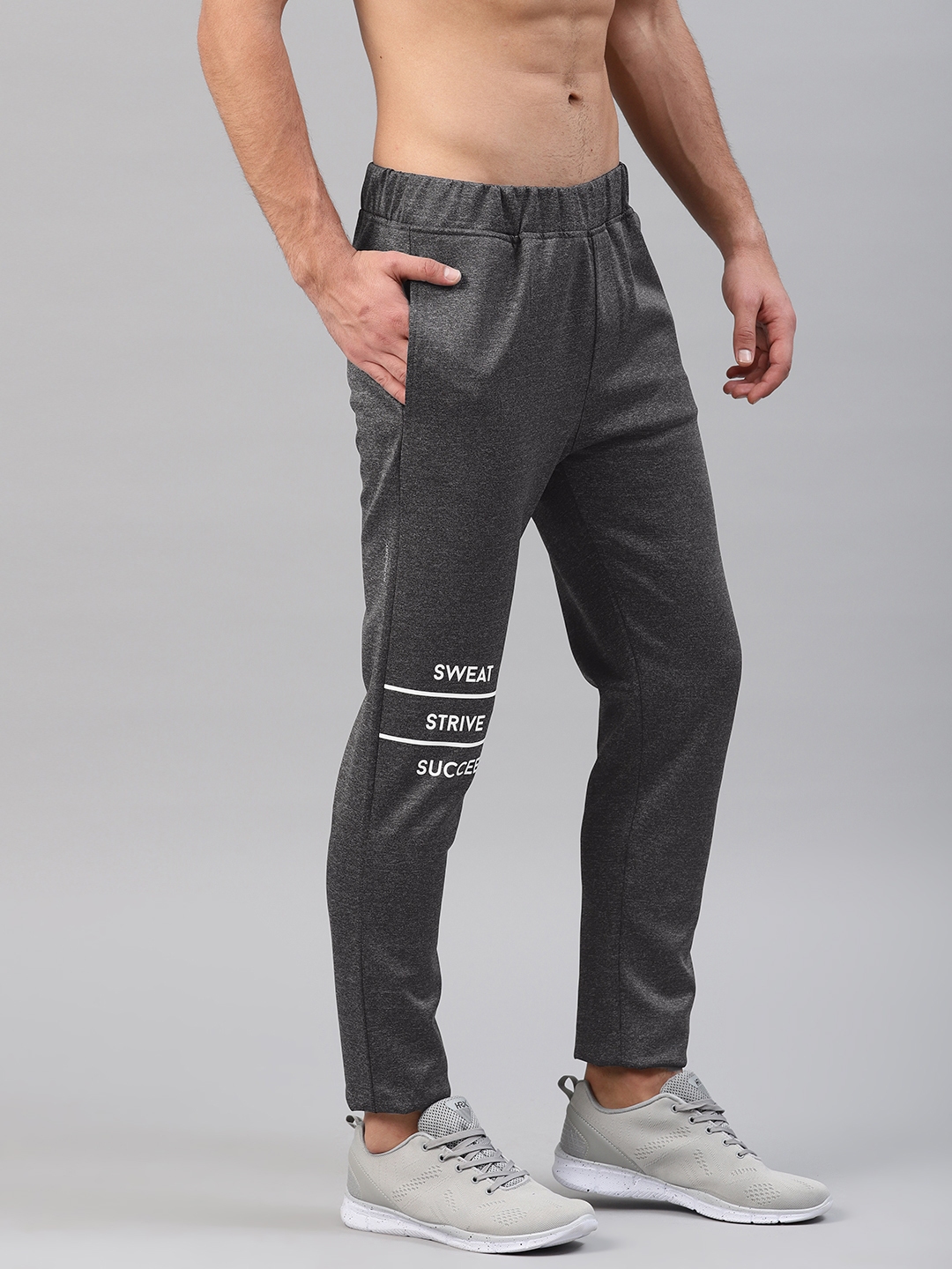 hrithik roshan cargo pants