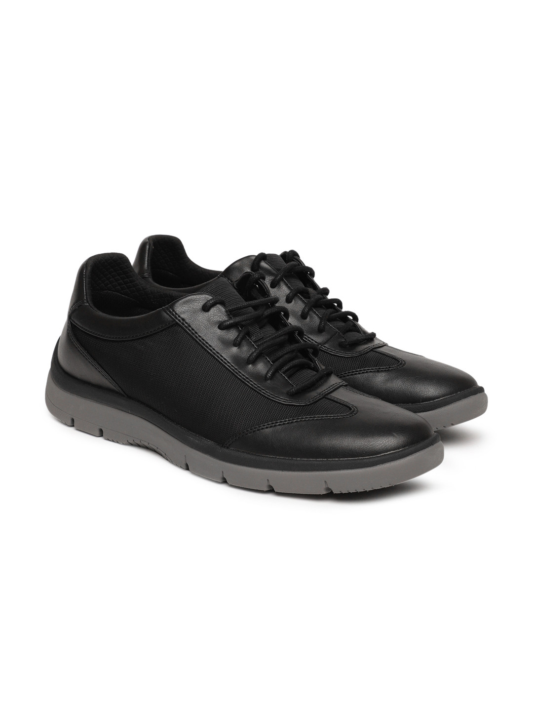 Buy Clarks Men Black Tunsil Ridge Leather Sneakers