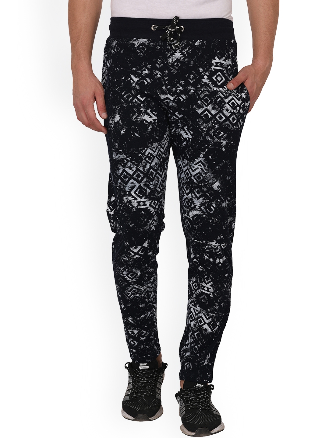 reliance trends mens track pants
