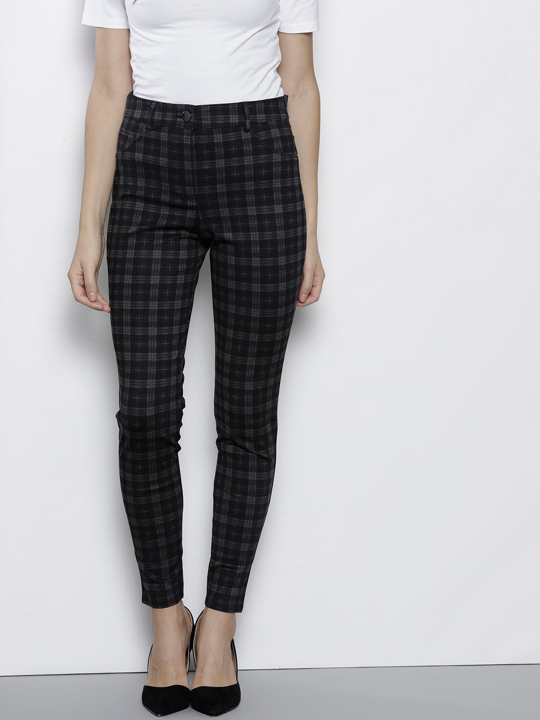 Buy DOROTHY PERKINS Women Black & Grey Skinny Fit Checked Trousers - Trousers for Women 7732226 