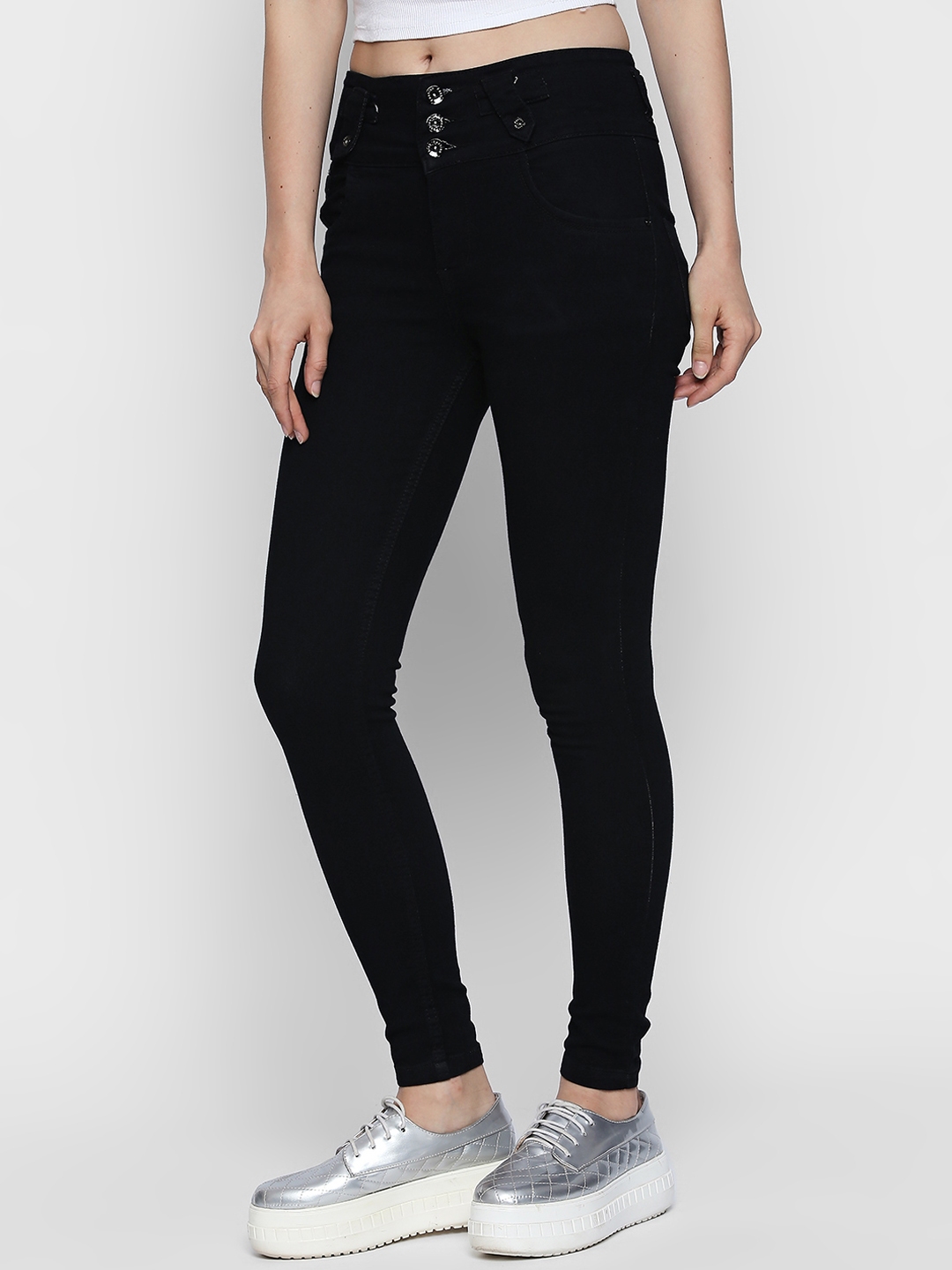 black jeans myntra