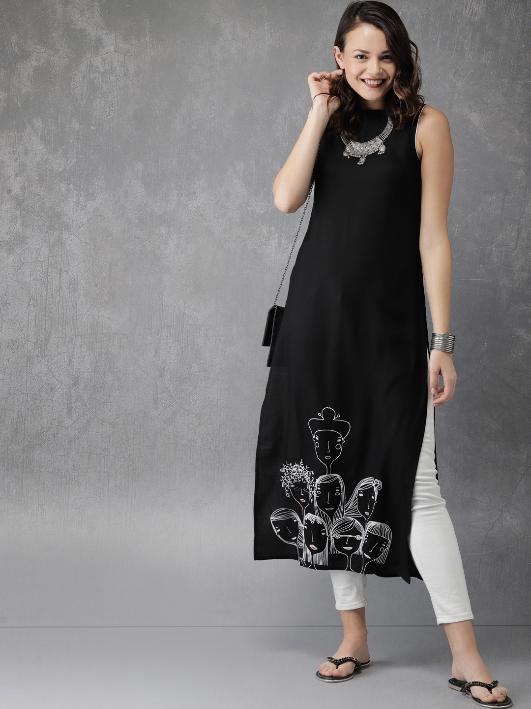 Black & White Printed Straight Kurta With Round Neck & 3/4 Sleeves main image 1