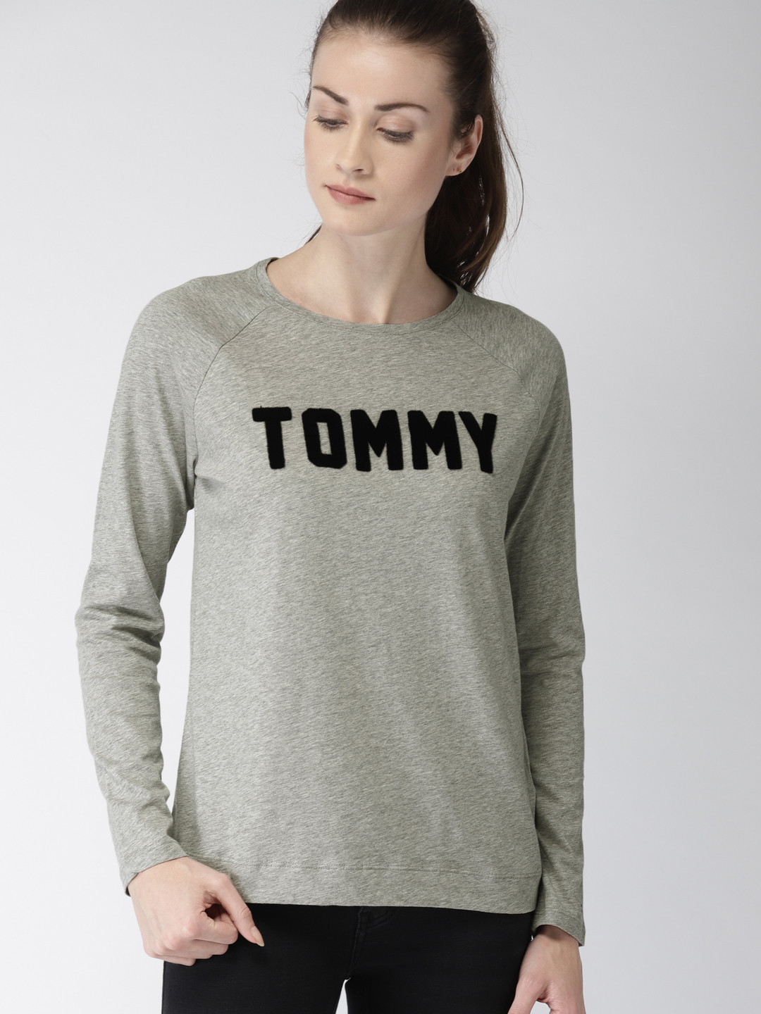 Grey tommy hilfiger t shirt women's clearance