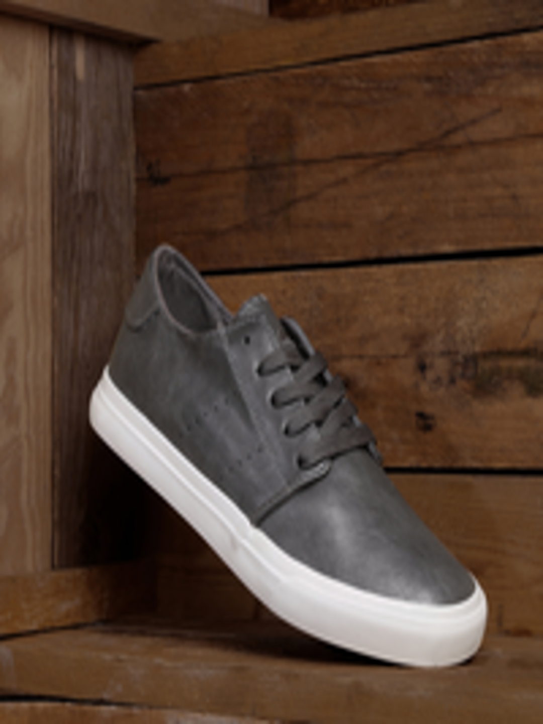 Buy Roadster Men Grey Sneakers - Casual Shoes for Men 7771425 | Myntra