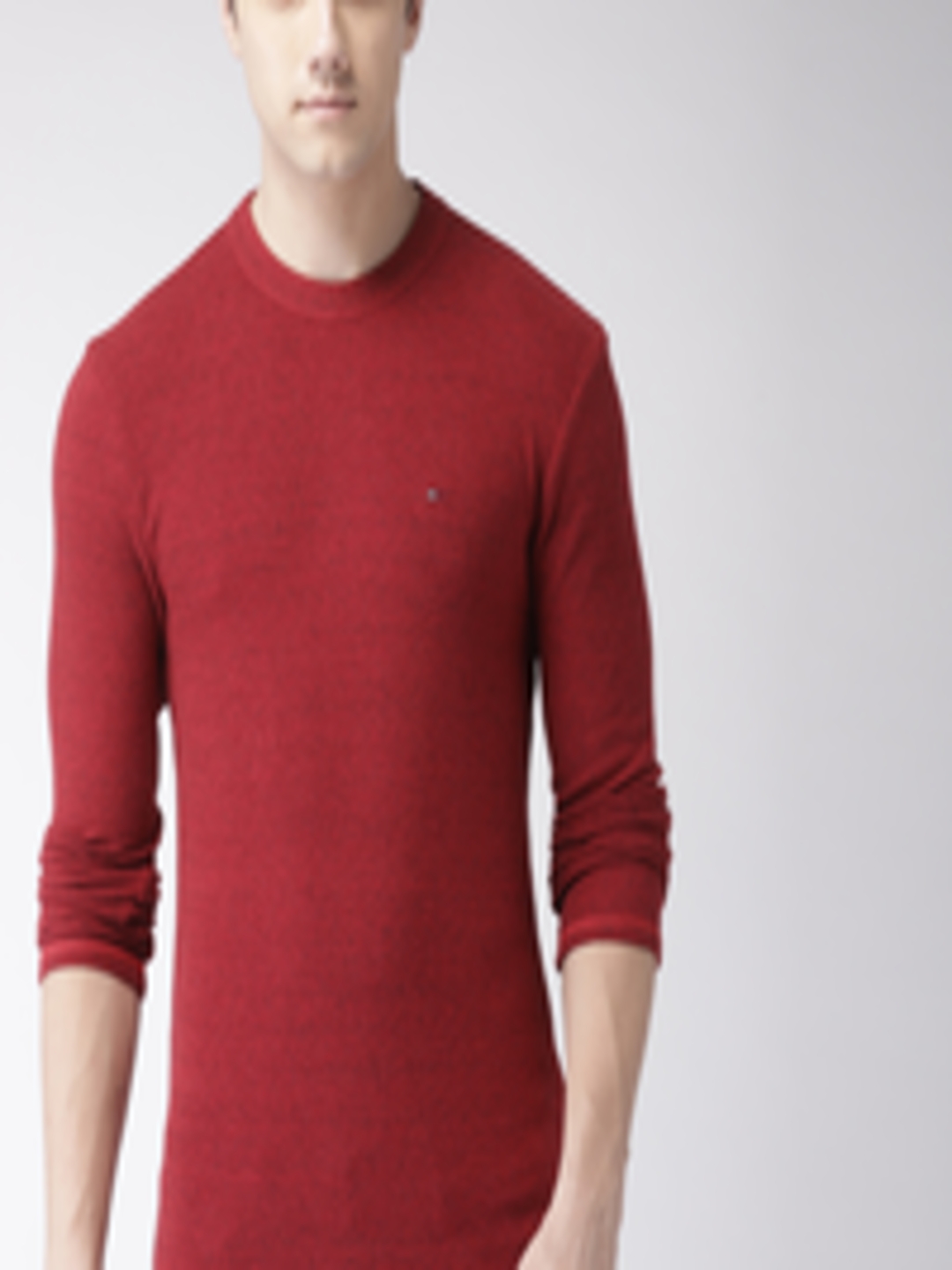 Buy Tommy Hilfiger Men Maroon Solid Round Neck T Shirt - Tshirts for ...