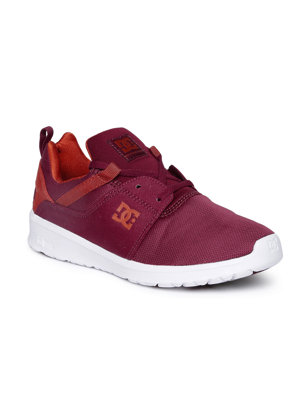 dc shoes maroon