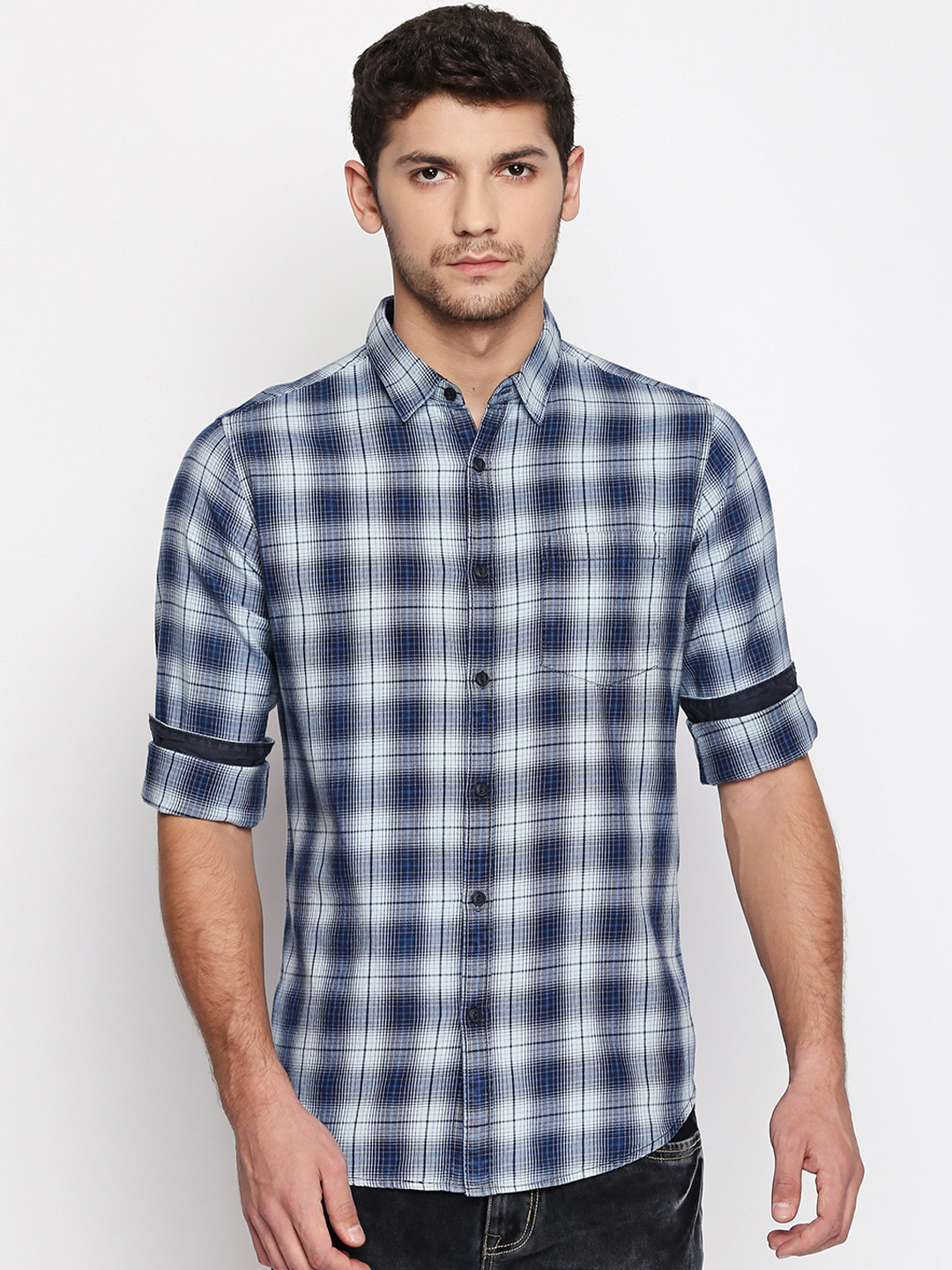 Buy Dennis Lingo Men White & Blue Slim Fit Checked Casual Shirt - Shirts for Men 7862729 | Myntra