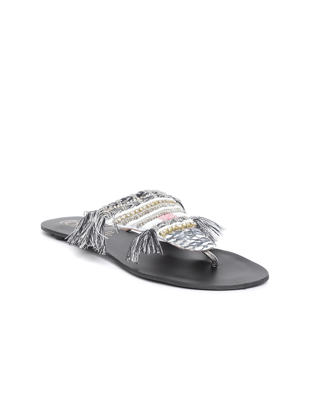 myntra flat footwear