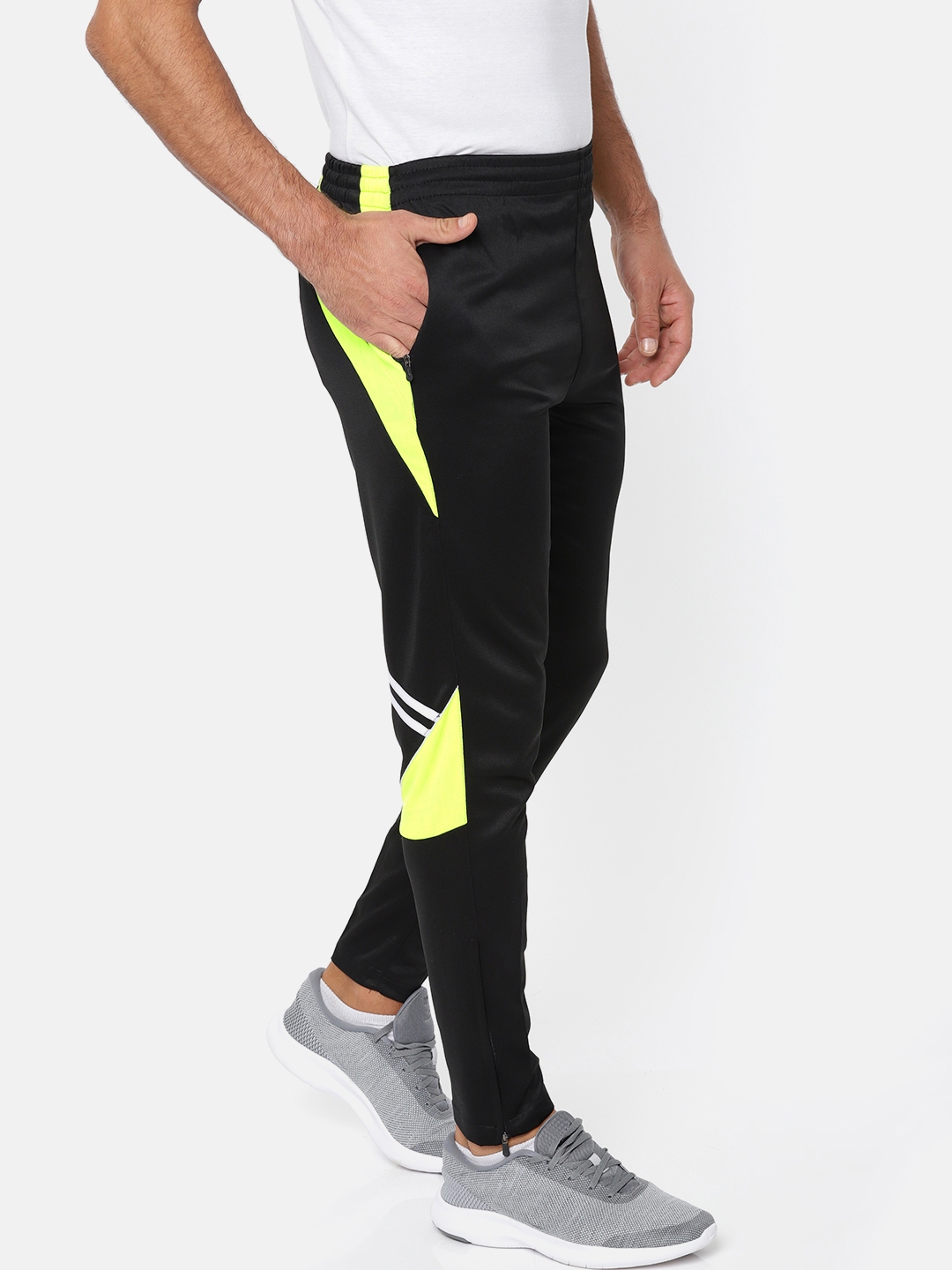 garage jogging pants